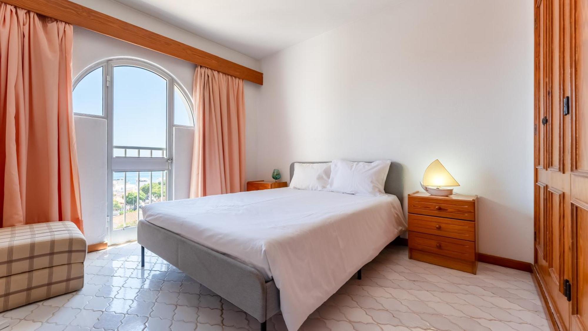 Typical T2 In Albufeira W/ Balcony By Lovelystay Exterior photo